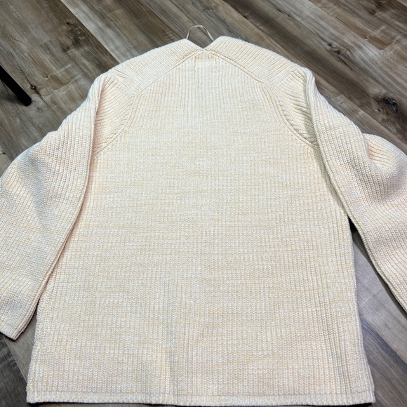 Urban Outfitters Size M Chunky Knit V-Neck Sweater Cream Yellow | Oversized Cozy - Picture 9 of 12